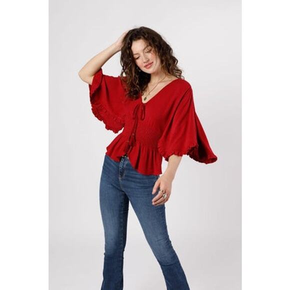 Band Of The Free Smocked Waist Top M Red Geometric Ruffle Dolman Sleeve V Neck - Picture 1 of 10